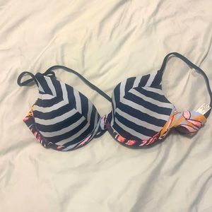 NWOT maaji top